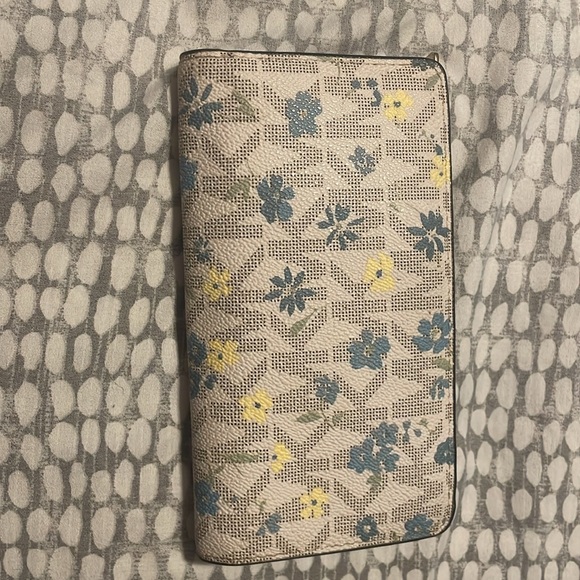 Springtime wallet - Picture 4 of 4